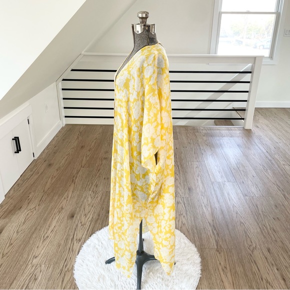 NWT LC Lauren Conrad yellow white floral bohemian tropical kimono beach coverup - Picture 5 of 11